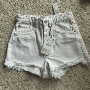 Brand new denim shorts from Zara. Tags are still on.